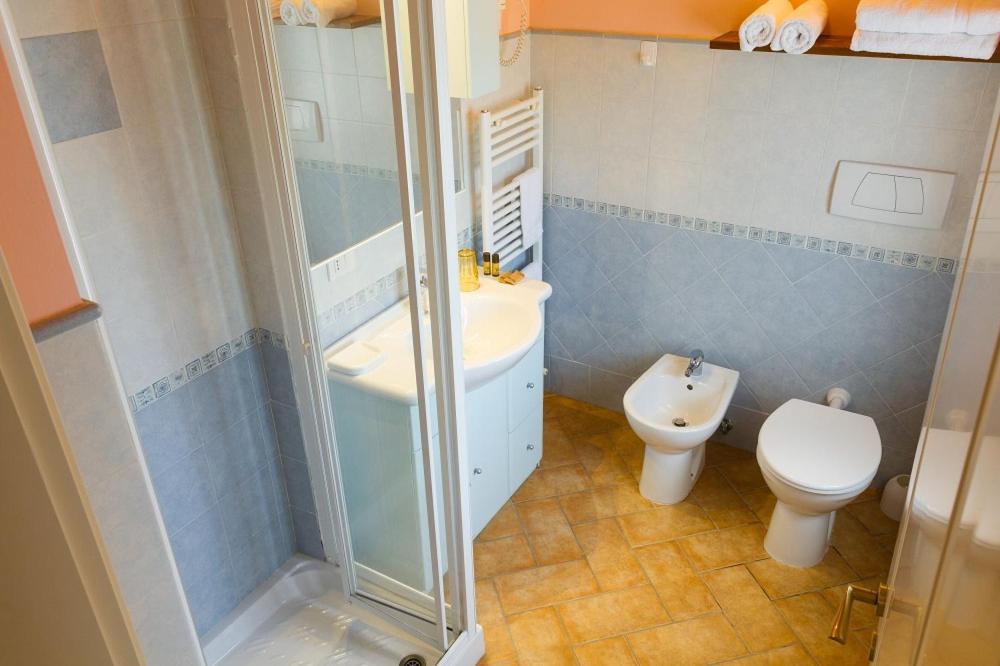 Agriturismo Vecchio Gelso Ortezzano Ngoại thất bức ảnh