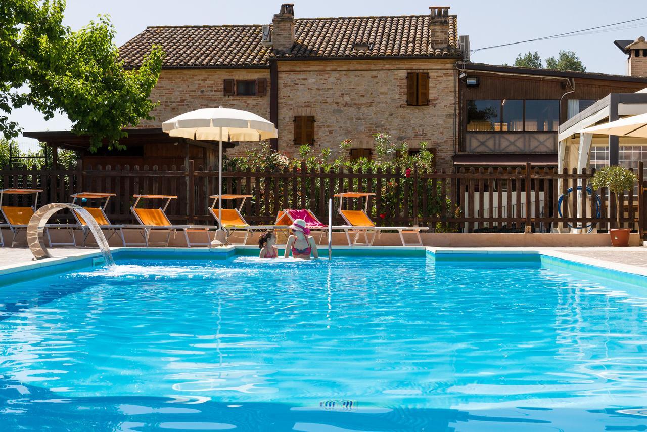 Agriturismo Vecchio Gelso Ortezzano Ngoại thất bức ảnh